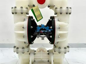 Bơm màng Sandpiper